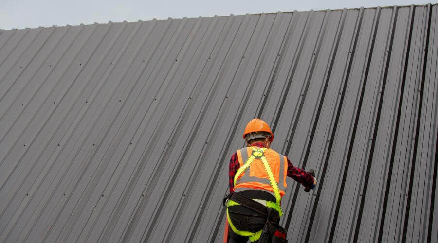 Professional residential roofers in Dupree, SD